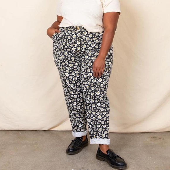 Big Bud Press Lazy Daisy Pencil Pants Sold Out (not from sample sale) - Picture 2 of 7